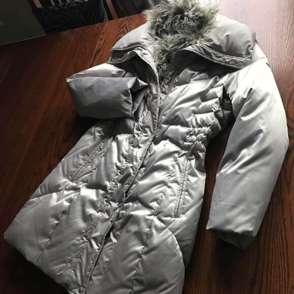Gorgeous Utex Champagne Silver Goose Down Puffer Coat - Picture 8 of 12